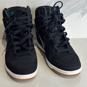Nike Womens Dunky Sky Hi Essentials Hidden Wedge Shoes Black Size 7.5